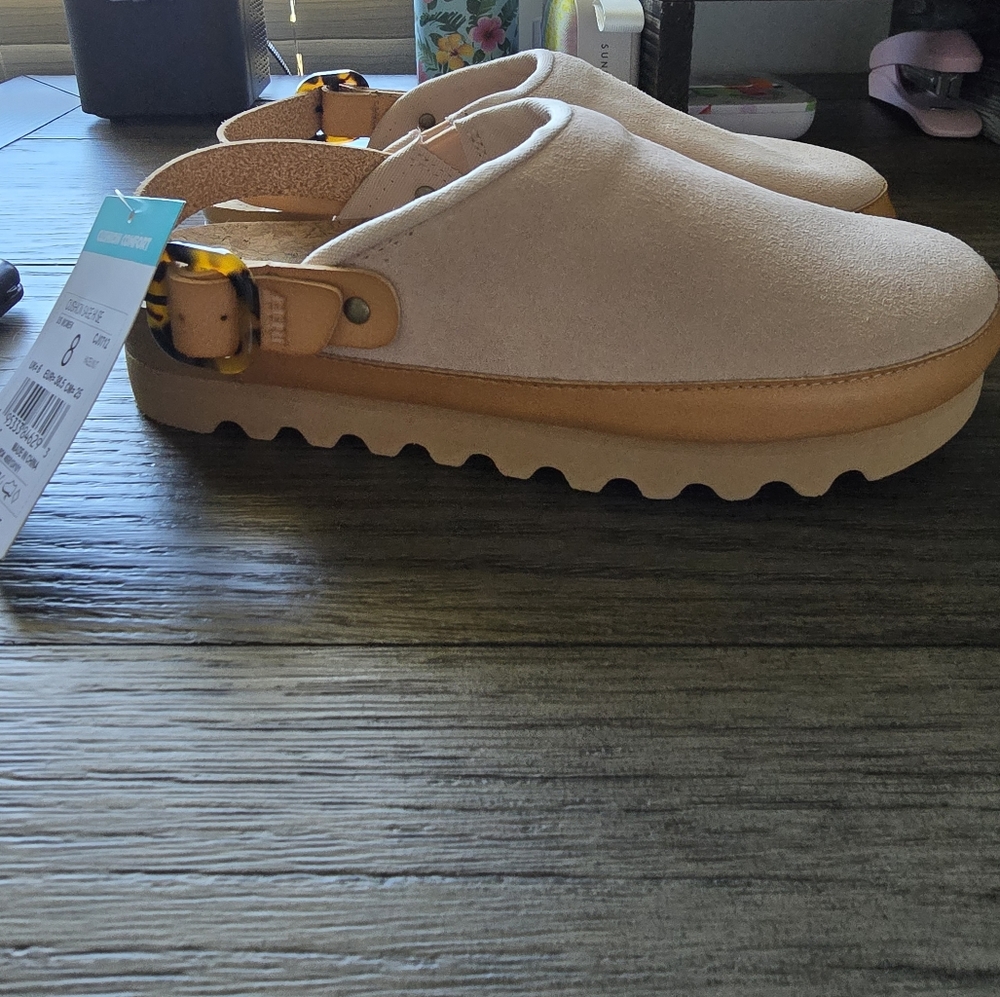 Reef cushion comfort suede sandal